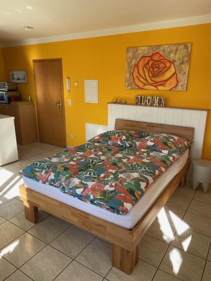 Ferienwohnung auf dem Kutzenberg Meckenheim  Exterior foto